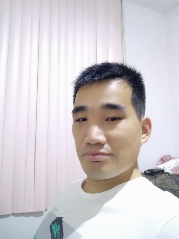 大男孩的第一张照片--漳浦相亲网