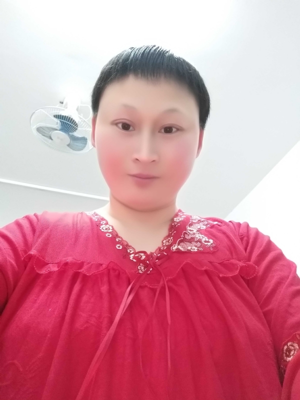 彩虹姐姐永不言弃的第一张照片--漳浦相亲网