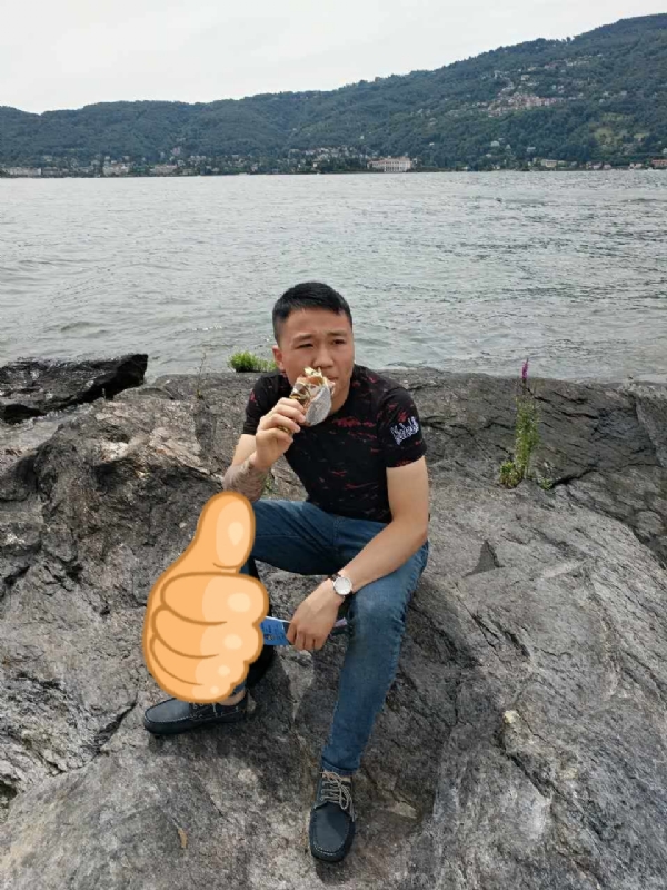 绚烂背后的平淡的第一张照片--漳浦相亲网