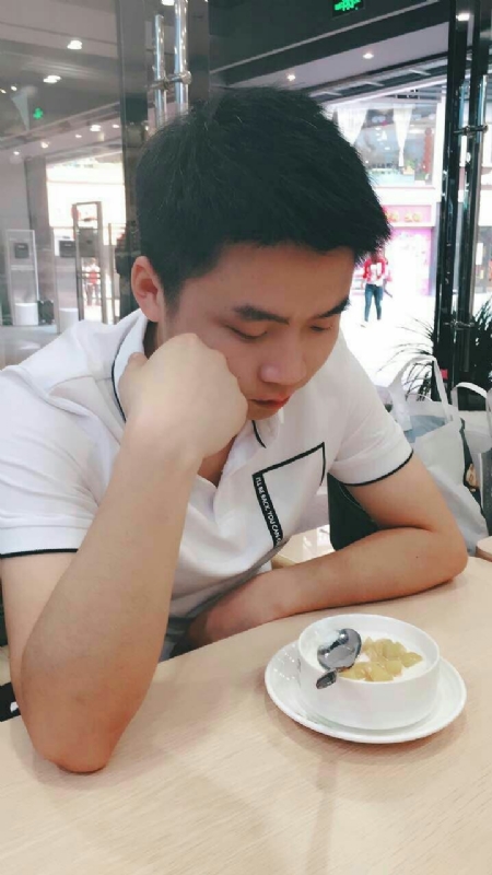 情绪的第一张照片--漳浦相亲网