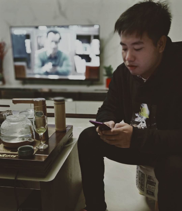 嗯今年能脱单吗的第一张照片--漳浦相亲网