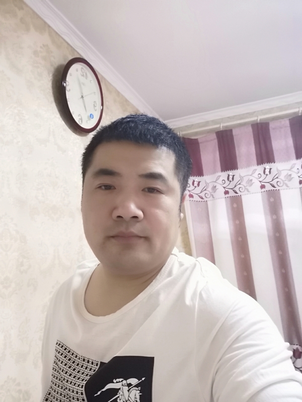 爱你的眼睛的第一张照片--漳浦相亲网
