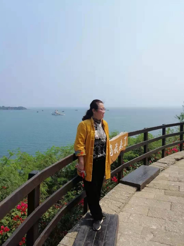 曦若半秋的第一张照片--漳浦相亲网