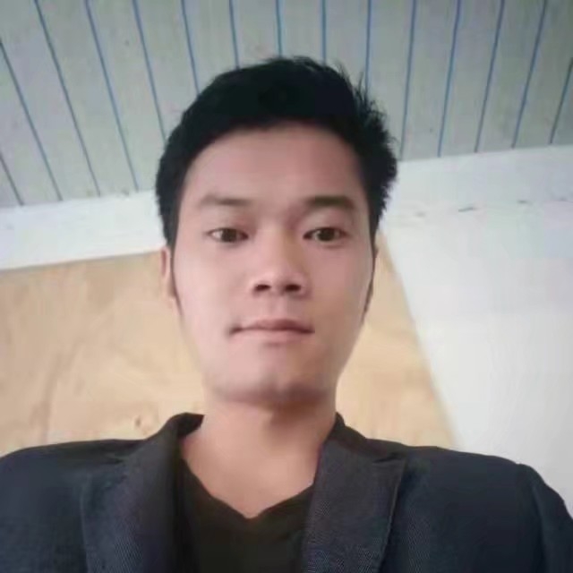 紫色的烟花的第一张照片--漳浦相亲网