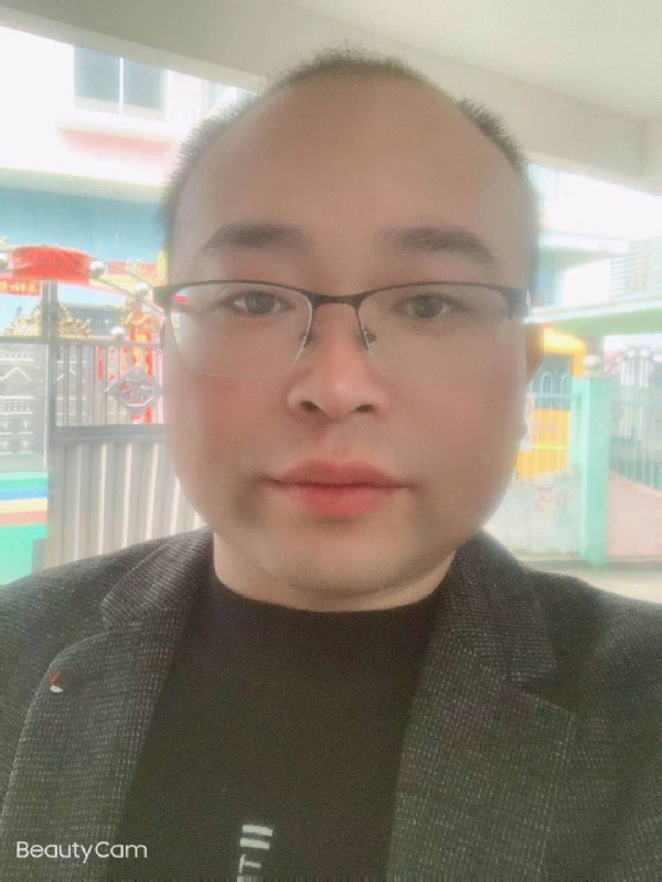 海阔凭鱼跃的第一张照片--漳浦相亲网