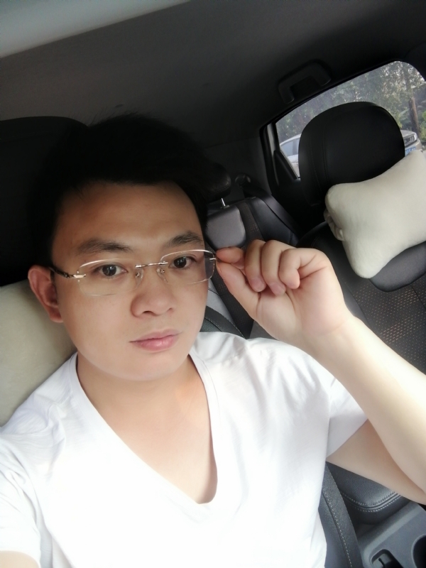 幸福的拥抱的第二张照片--漳浦相亲网