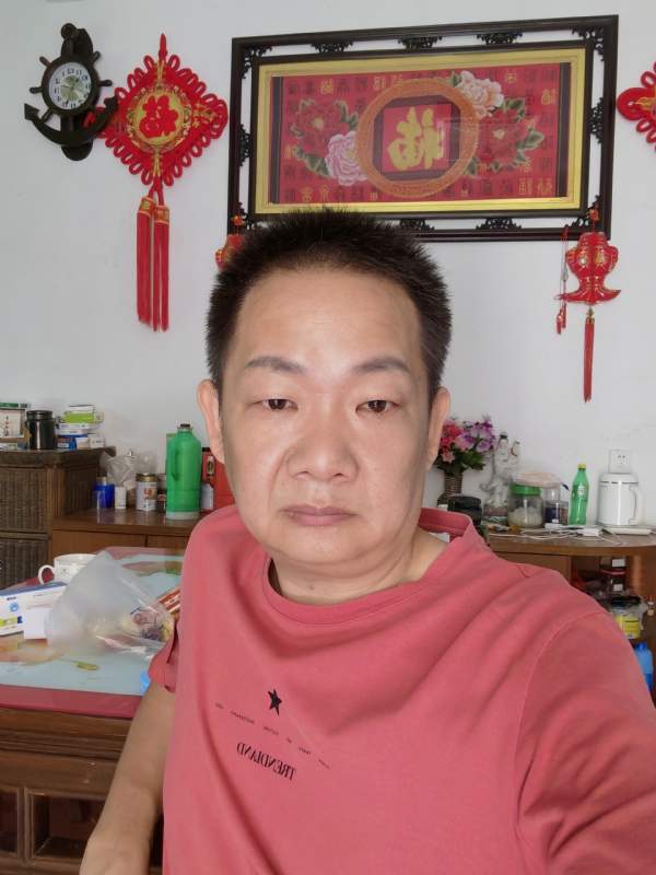 飞天的第一张照片--漳浦相亲网