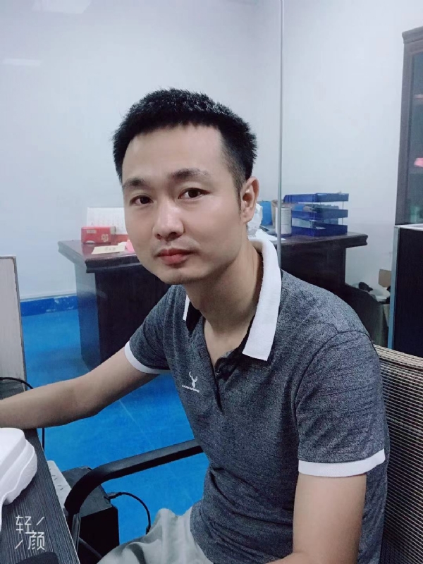 不忘初心的第一张照片--漳浦相亲网