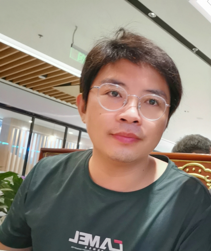 陆迅的第三张照片--漳浦相亲网