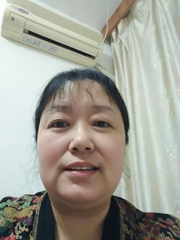 雨中漫步的第一张照片--漳浦相亲网