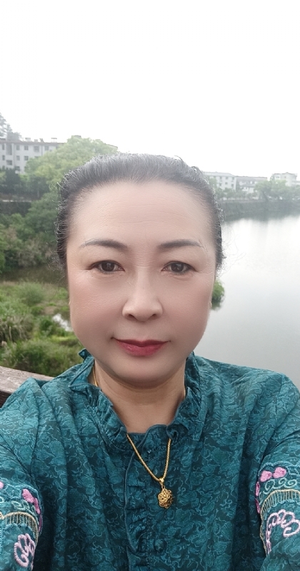 雨中情的第一张照片--漳浦相亲网