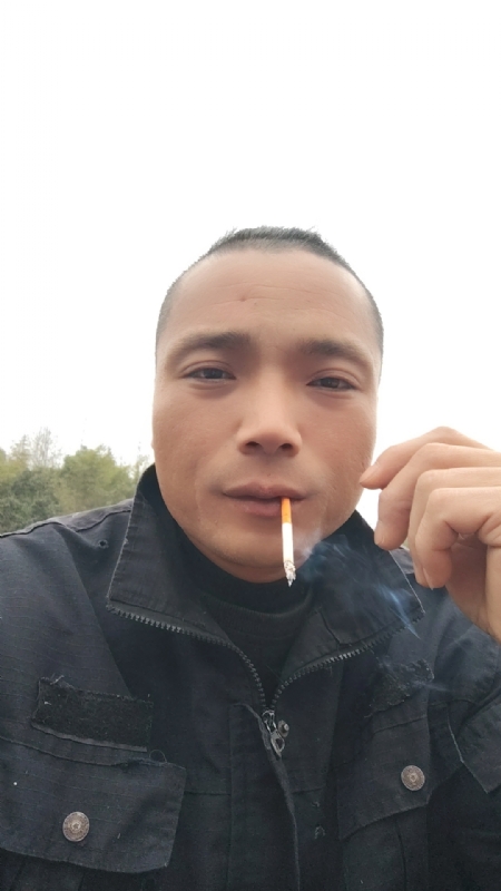 伯爵的第一张照片--漳浦相亲网