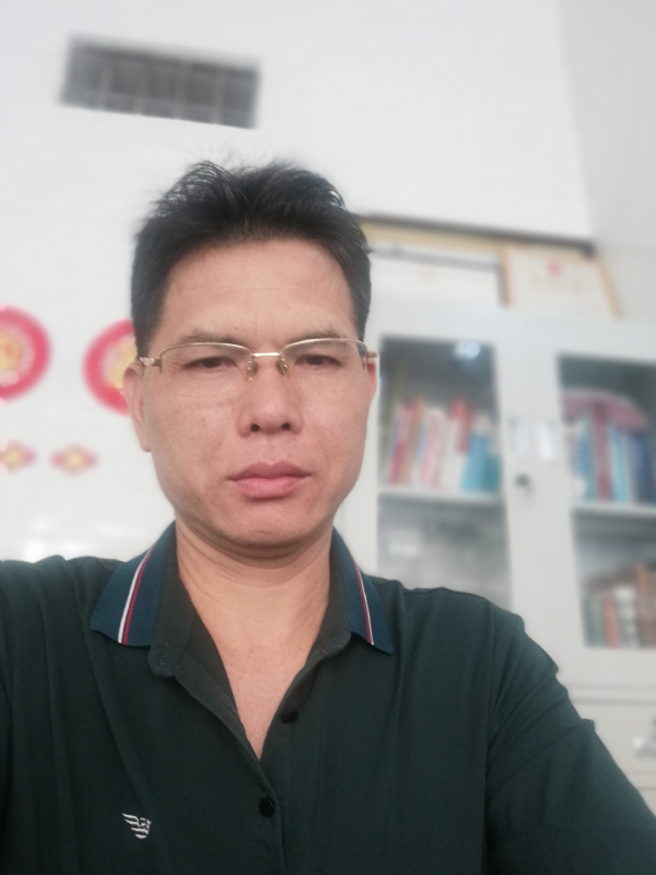 后视镜的第一张照片--漳浦相亲网
