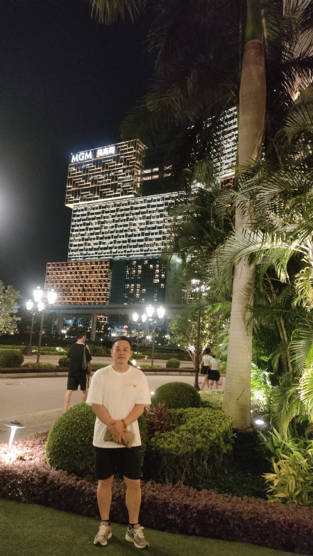 熟悉的身影的第一张照片--漳浦相亲网