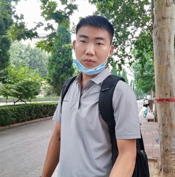 90年男征婚的第一张照片--漳浦相亲网