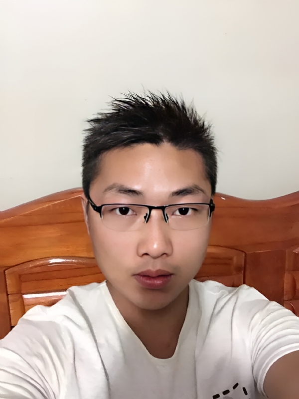 炽热的岩浆的第一张照片--漳浦相亲网