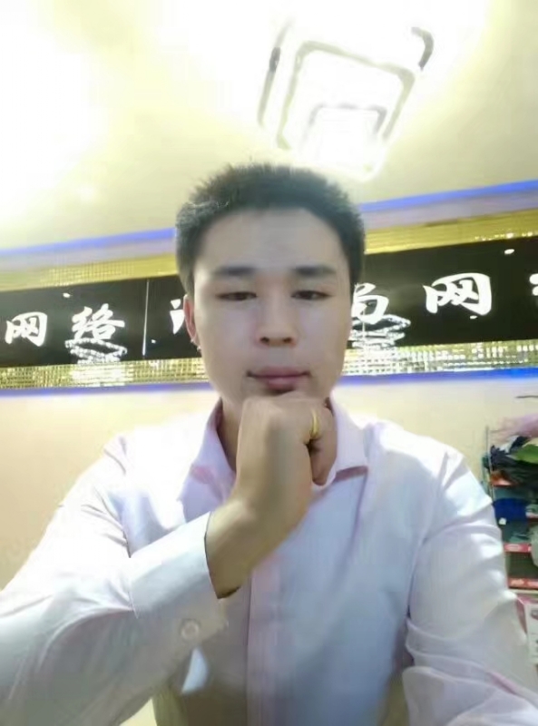 沉默寡言的第一张照片--漳浦相亲网